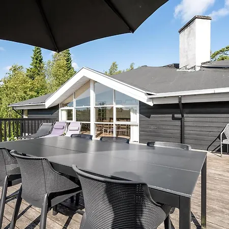 Semesterbostad Elan - 450m From The Sea By Interhome