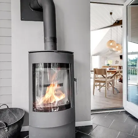 Nyaraló Elan - 450m From The Sea By Interhome *